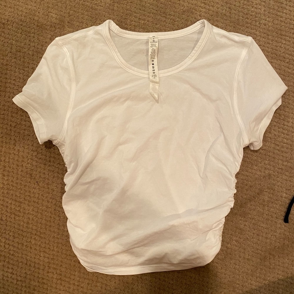 Lululemon cropped short sleeve